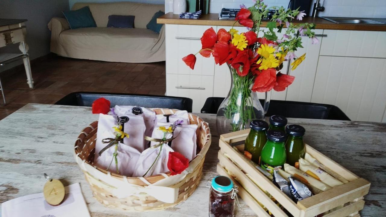 Agriturismo Casale San Benedetto Ceri Εξωτερικό φωτογραφία